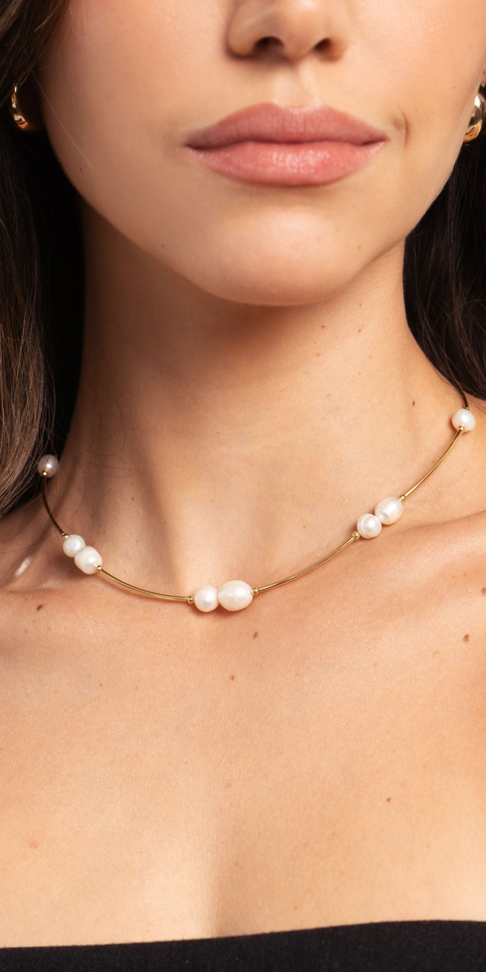 Colar Victoria de Pérola de Água Doce Banho de Ouro 18k