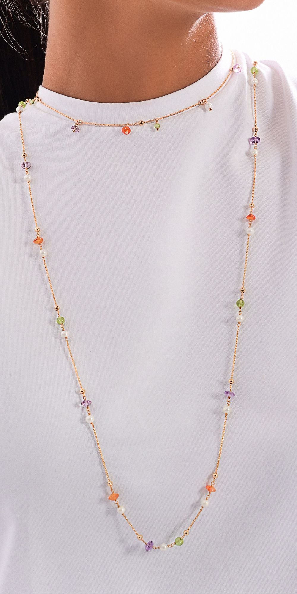 Colar Gisele Longo Versátil com Pedras Jade e Banho de Ouro 18k