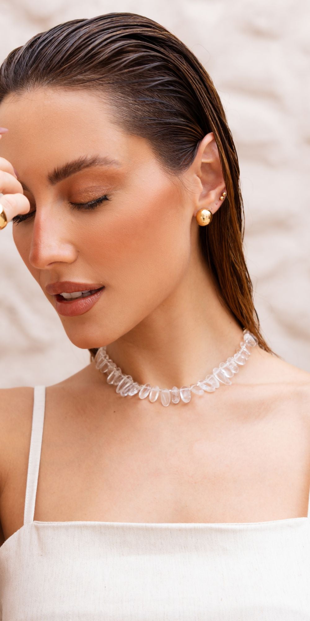 Colar Liz de Pedras Naturais Ajustável Banho de Ouro 18k