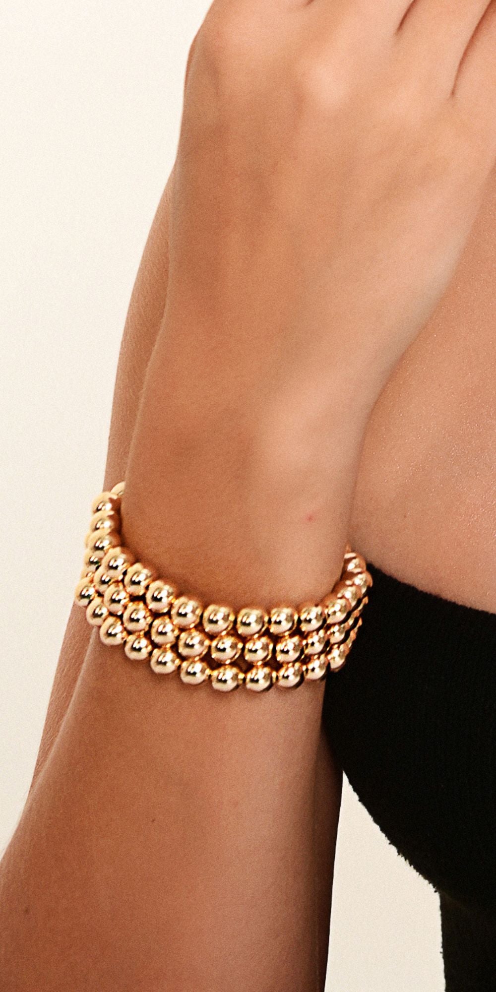 Pulseira Celine de Esferas Douradas Banho de Ouro 18k