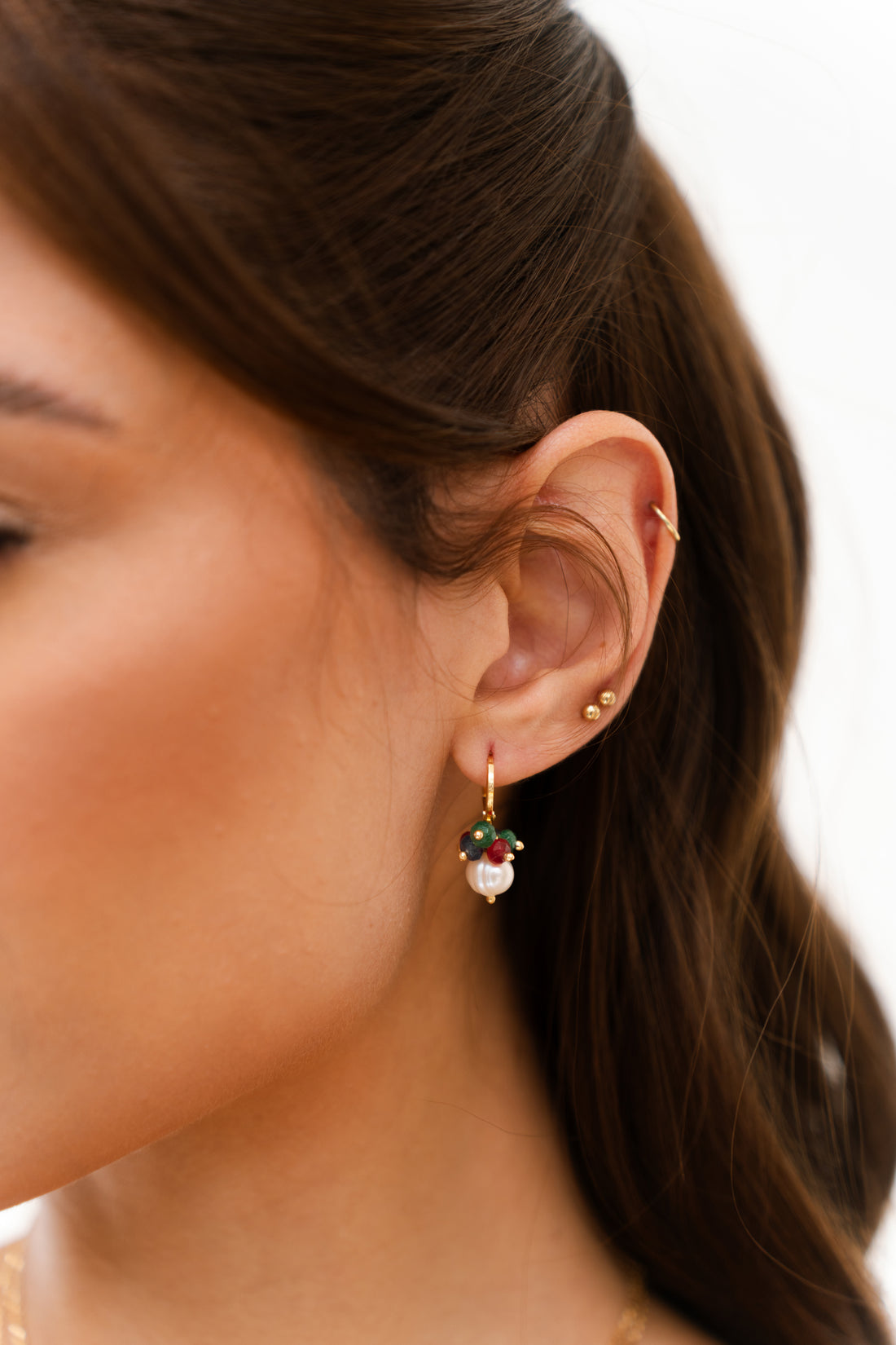 Brinco Fiona de Argola Delicada com Banho de Ouro 18k