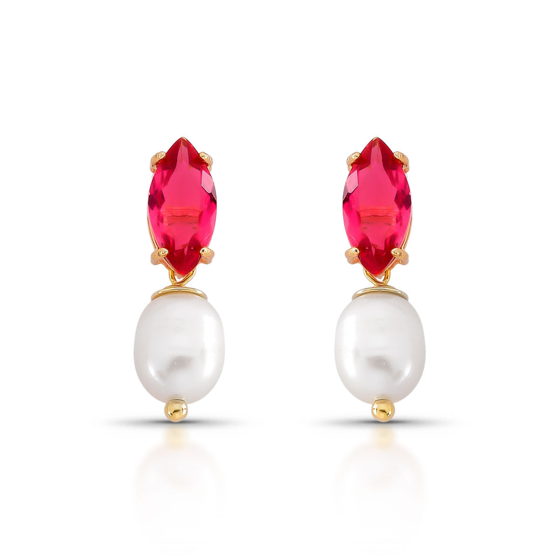 Brinco Wan Pequeno Pérola Água Doce e Cristal Navete Banho de Ouro 18k