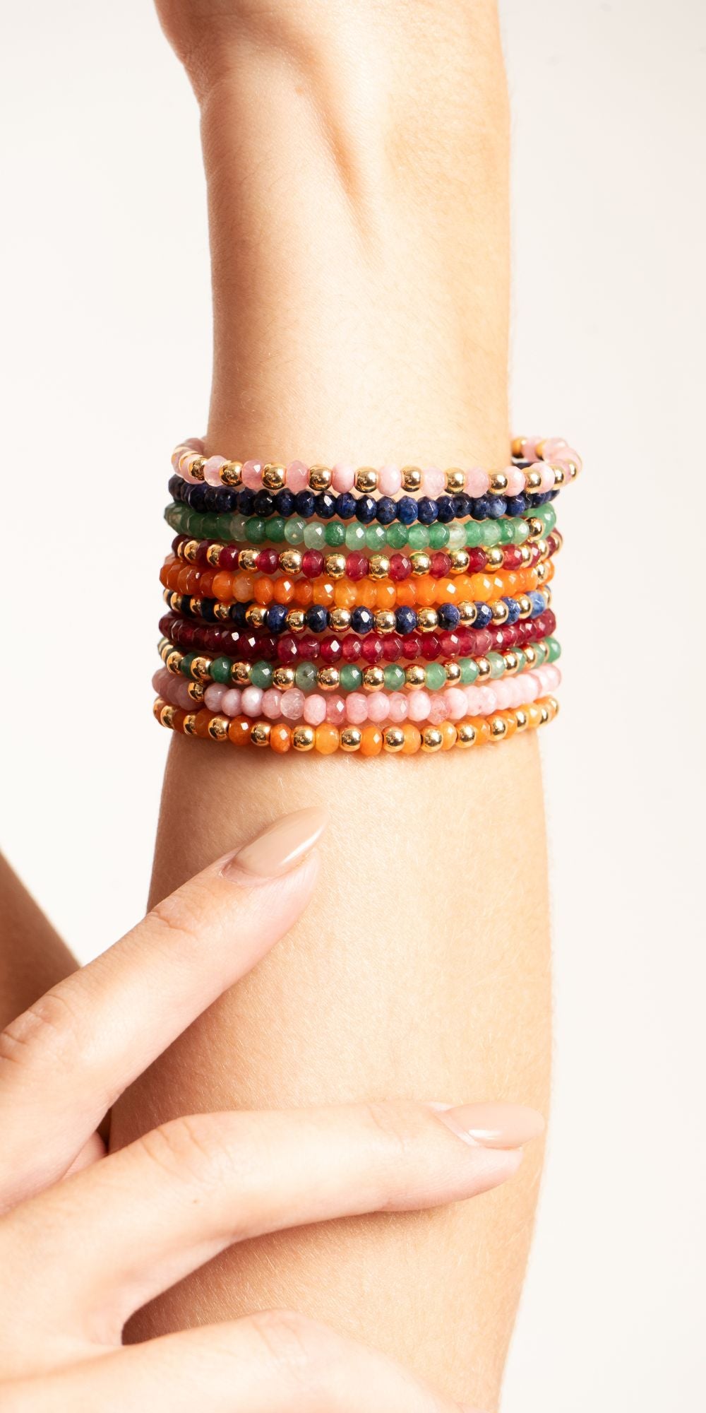 Pulseira Edna Flexível com Pedras Jade Banho de Ouro 18k