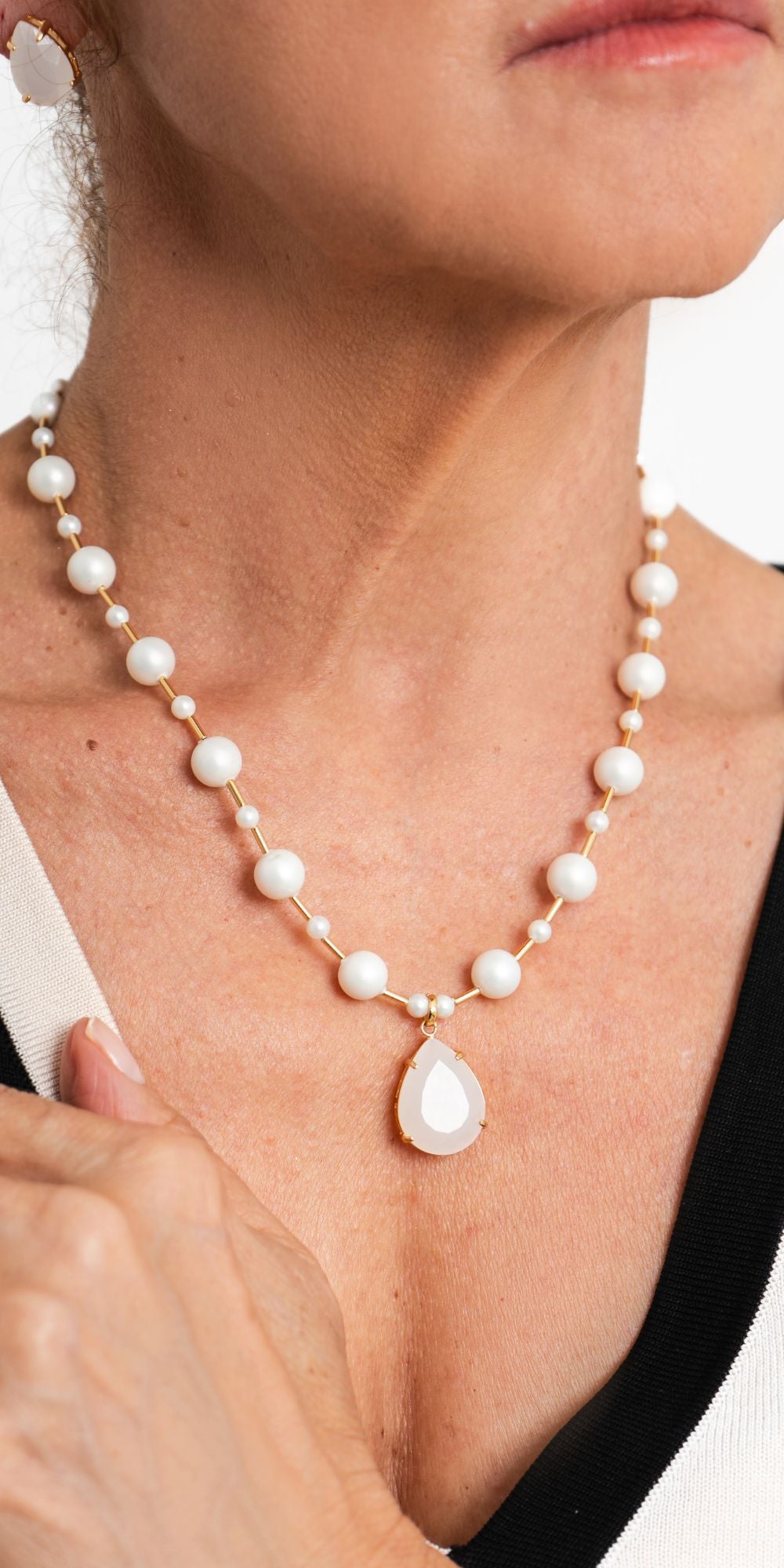 Colar Elma Gravatinha com Corrente Banho de Ouro 18k