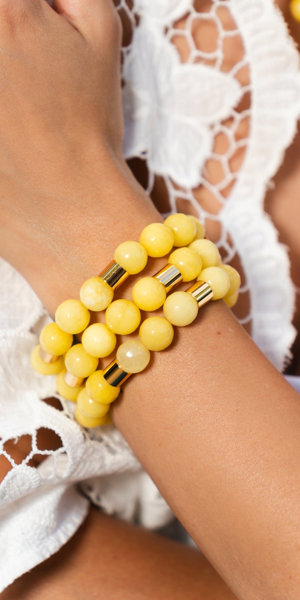Pulseira Dália de Bolas Coloridas Banho de Ouro 18k